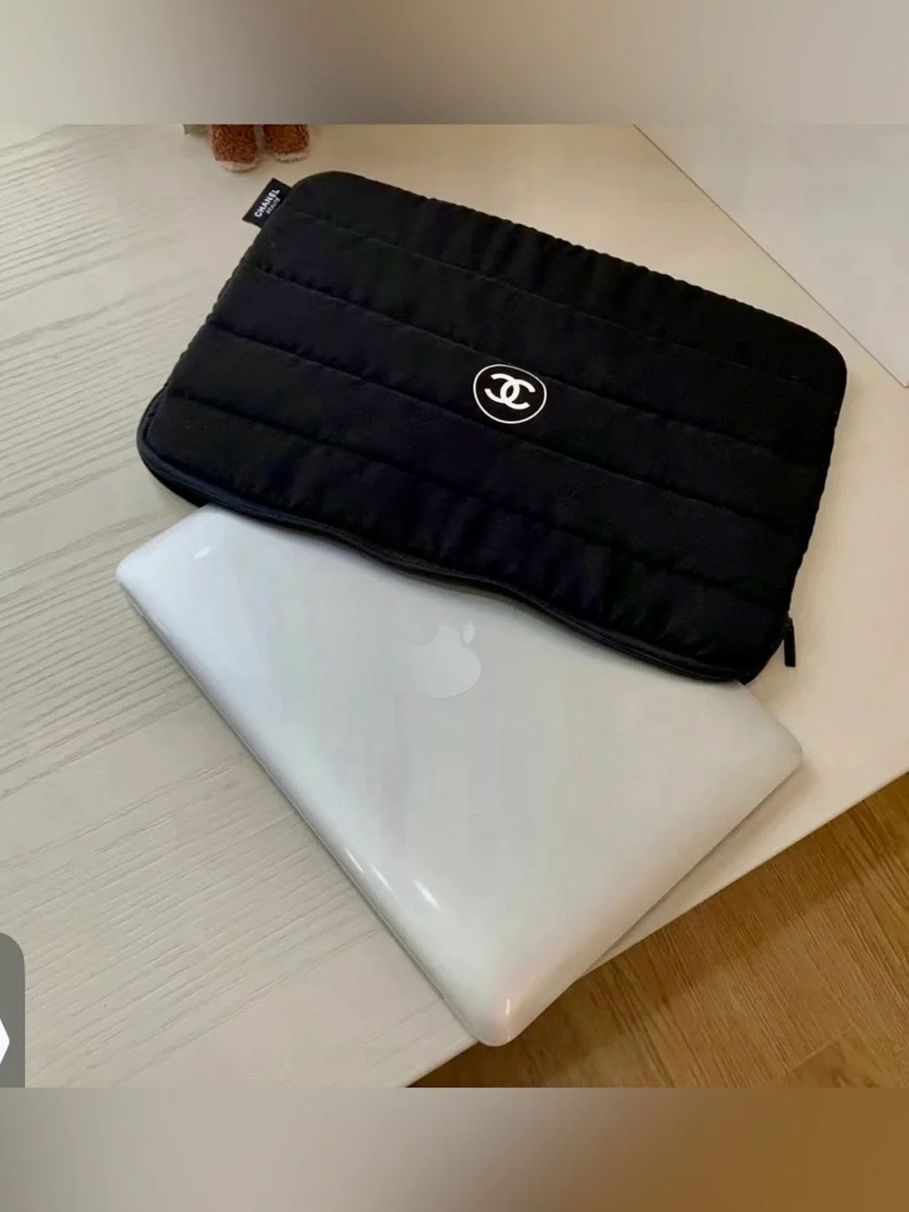 CHANEL Zippered Laptop Case in Black NWT GWP